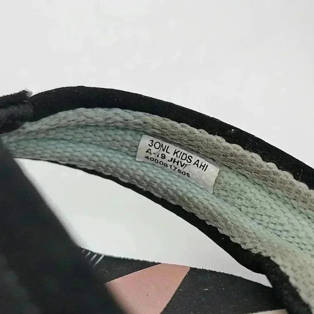 Reef Ahi Geometric Rainbow Flip Flop Sandals - Picture 7 of 7